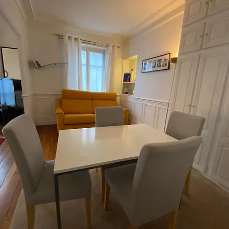 Motte Picquet Theatre Paris Apartment Exterior photo