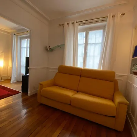Motte Picquet Theatre Paris Apartment Exterior photo